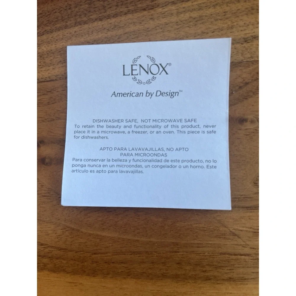 Lenox Hosting The‎ Holidays Santa Christmas 5.4